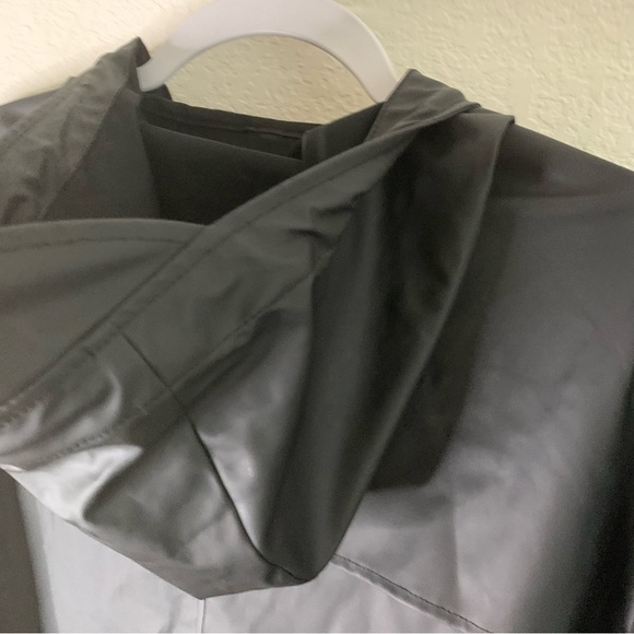 Rains Black Hooded Jacket - Picture 11 of 12